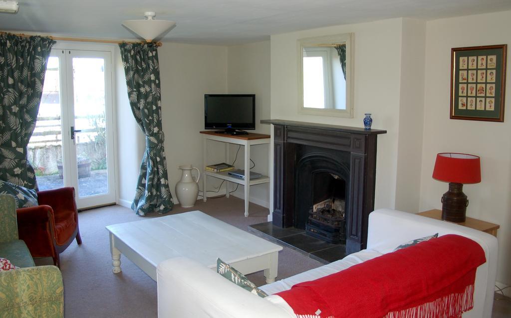 Old Orchard Cottage Colyton Extérieur photo